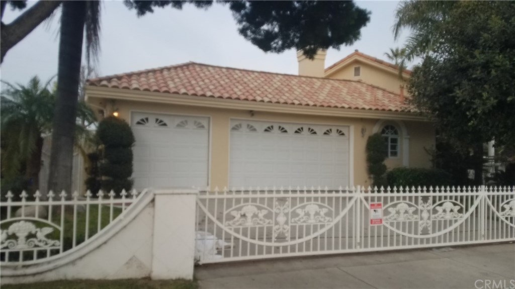 11019 Rives Avenue Downey, CA 90241 - Photo 8 of 12