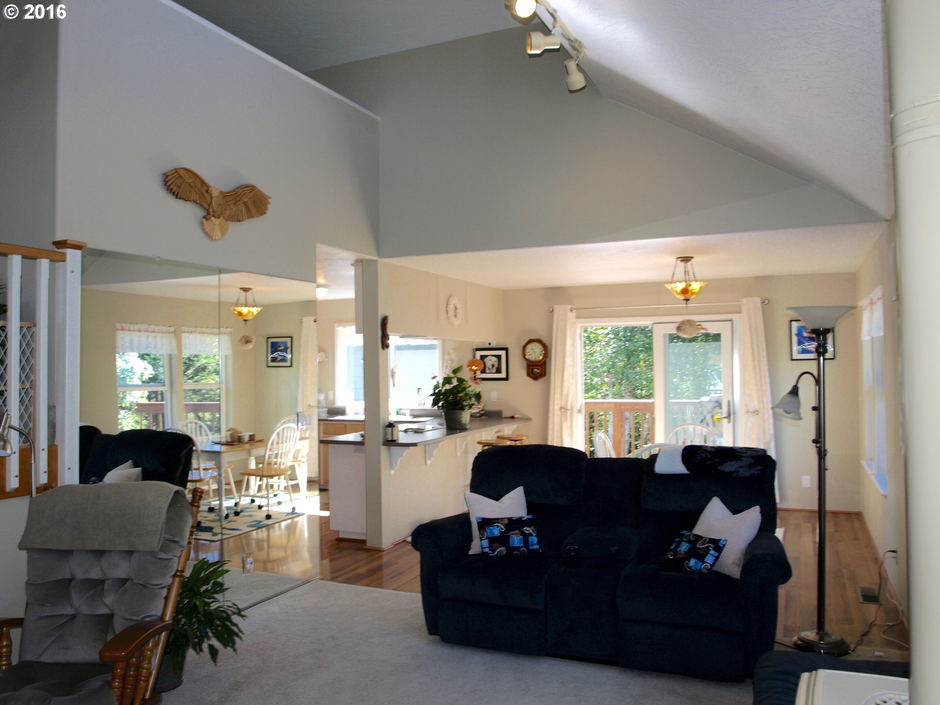 94414 Coldiron Hill Road Gold Beach, OR 97444 - Photo 26 of 29 Gallery Image 26