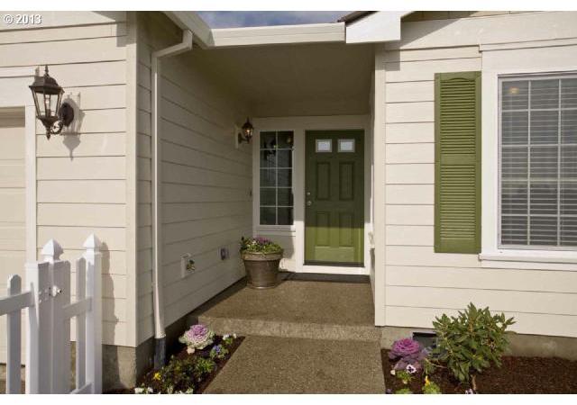 3221 Reed Avenue Woodburn, OR 97071 - Photo 8 of 16 Gallery Image 8