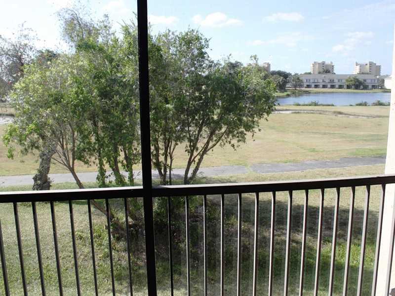 290 Racquet Club Road, Unit 205 Weston, FL 33326 - Photo 9 of 25