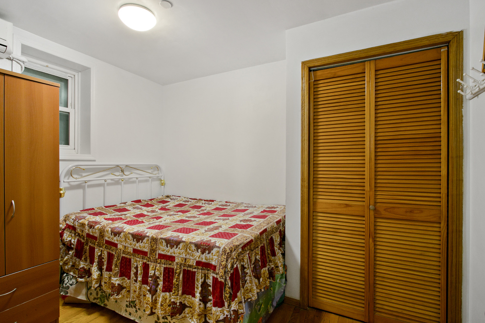 30 Rutgers Street, Unit 2A Manhattan, NY 10002 - Photo 4 of 6