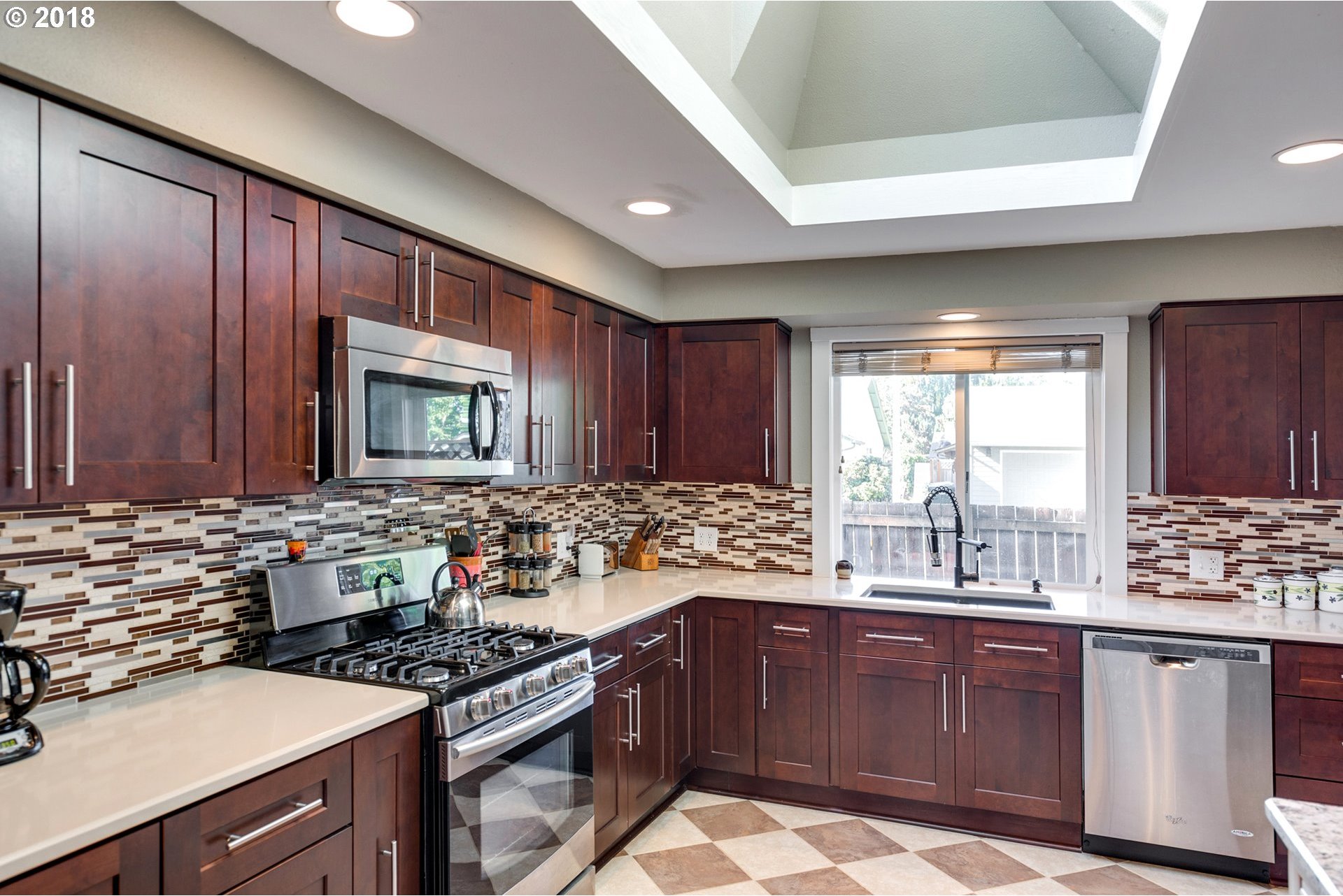 1830 Chemawa Road Northeast Keizer, OR 97303 - Photo 13 of 30 Gallery Image 13