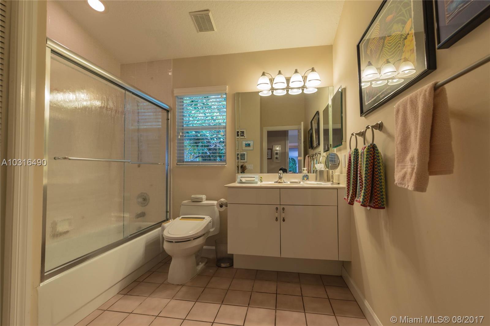 123 Victorian Lane Jupiter, FL 33458 - Photo 17 of 32