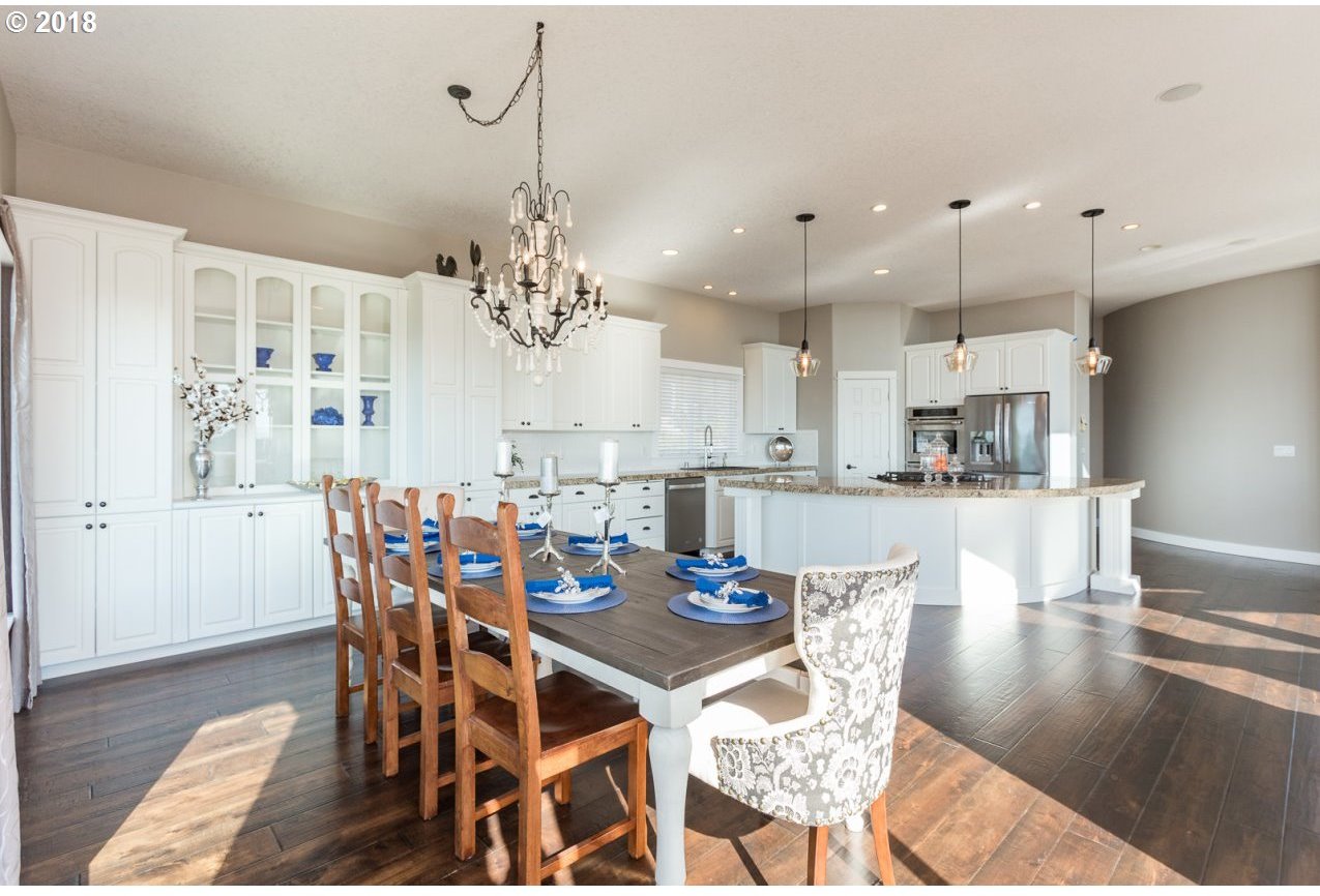 1013 Northwest Elliot Street Camas, WA 98607 - Photo 11 of 31 Gallery Image 11
