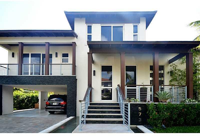 573 Warren Lane Key Biscayne, FL 33149 - Photo 2 of 32