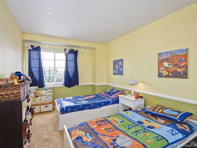 558 Melba Road Encinitas, CA 92024 - Photo 19 of 22 Kid's room