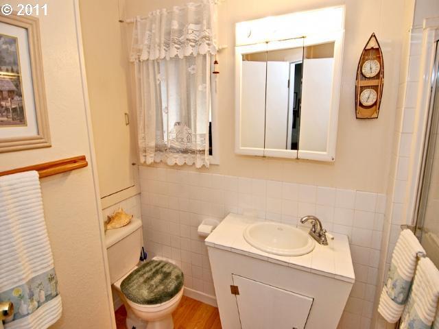 23650 Northwest St Helens Road, Unit U 66 Portland, OR 97231 - Photo 13 of 14 Gallery Image 13
