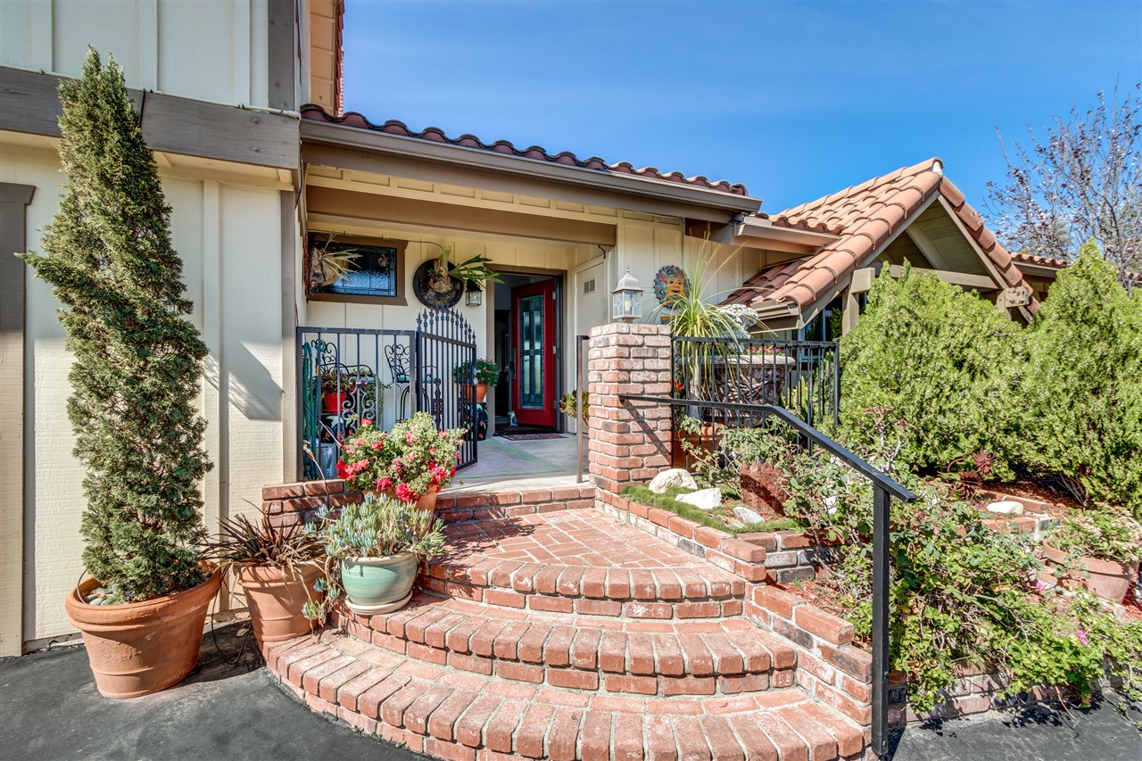 4141 Palomar Drive Fallbrook, CA 92028 - Photo 1 of 24