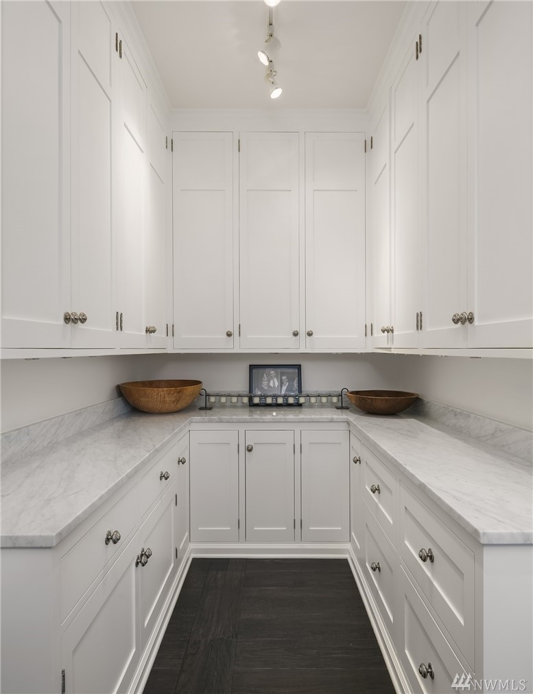1223 Spring Street, Unit 600 Seattle, WA 98104 - Photo 4 of 25