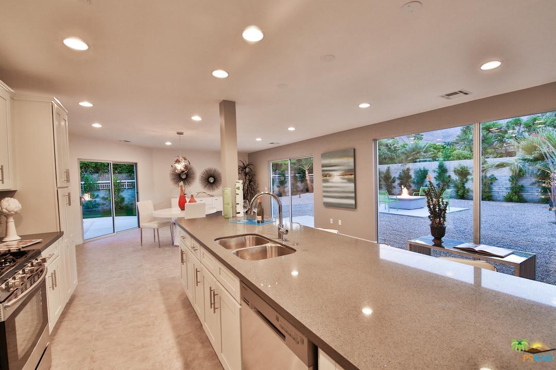 841 East Sunny Dunes Road Palm Springs, CA 92264 - Photo 46 of 53