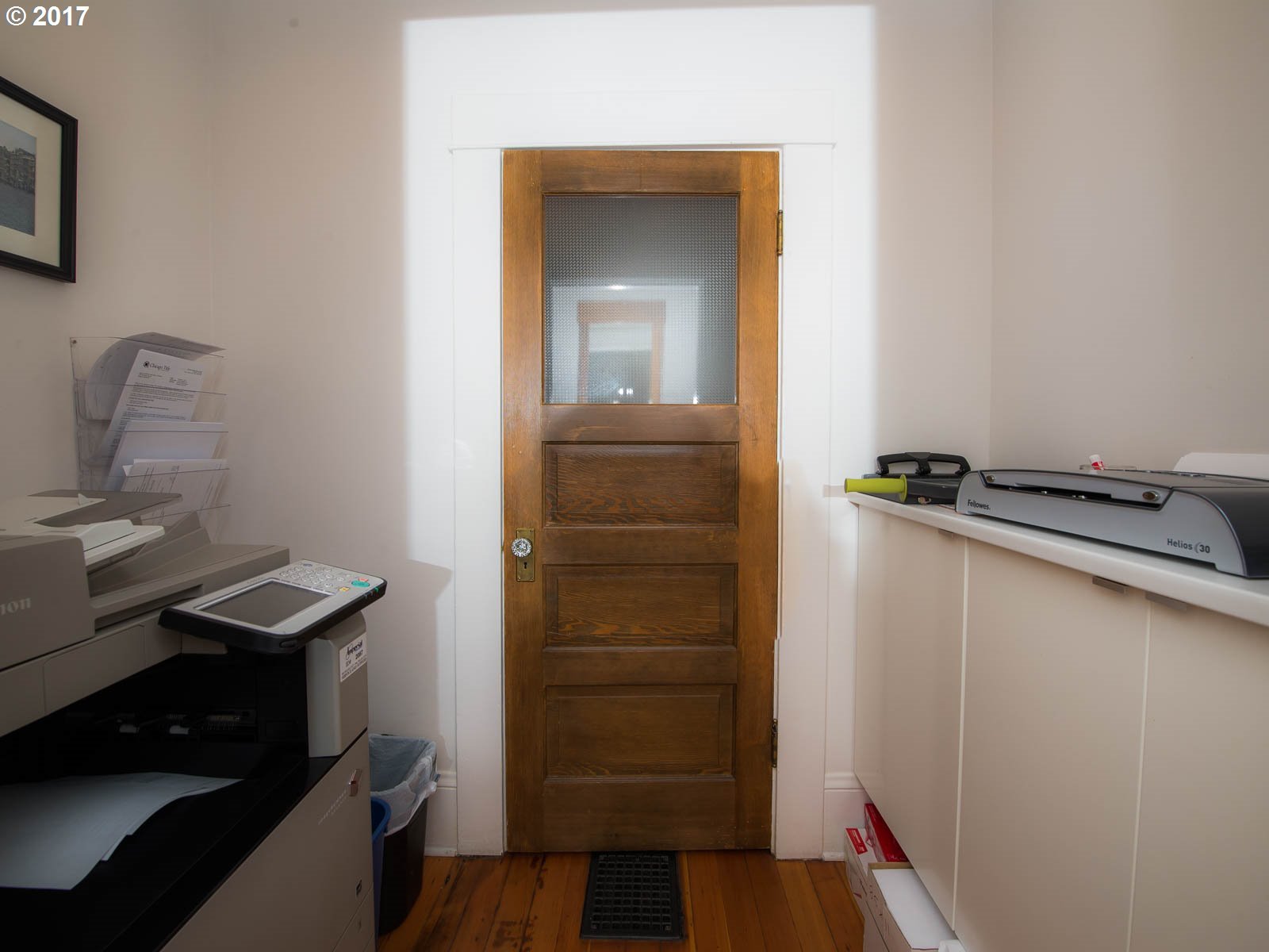 2923 Northeast Broadway Street Portland, OR 97232 - Photo 22 of 31