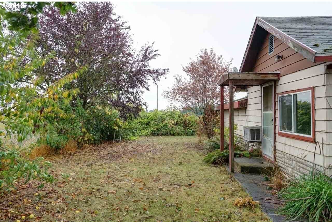 36975 Lickskillet Road Northeast Albany, OR 97322 - Photo 5 of 18 Gallery Image 5