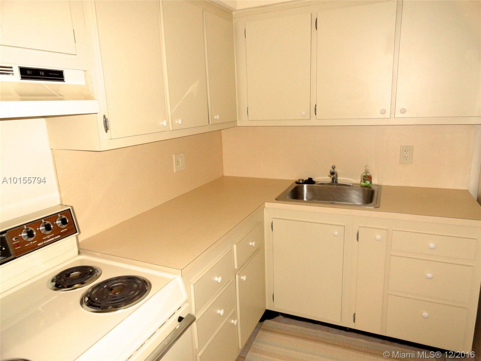 6195 Rock Island Road, Unit 113 Tamarac, FL 33319 - Photo 12 of 32