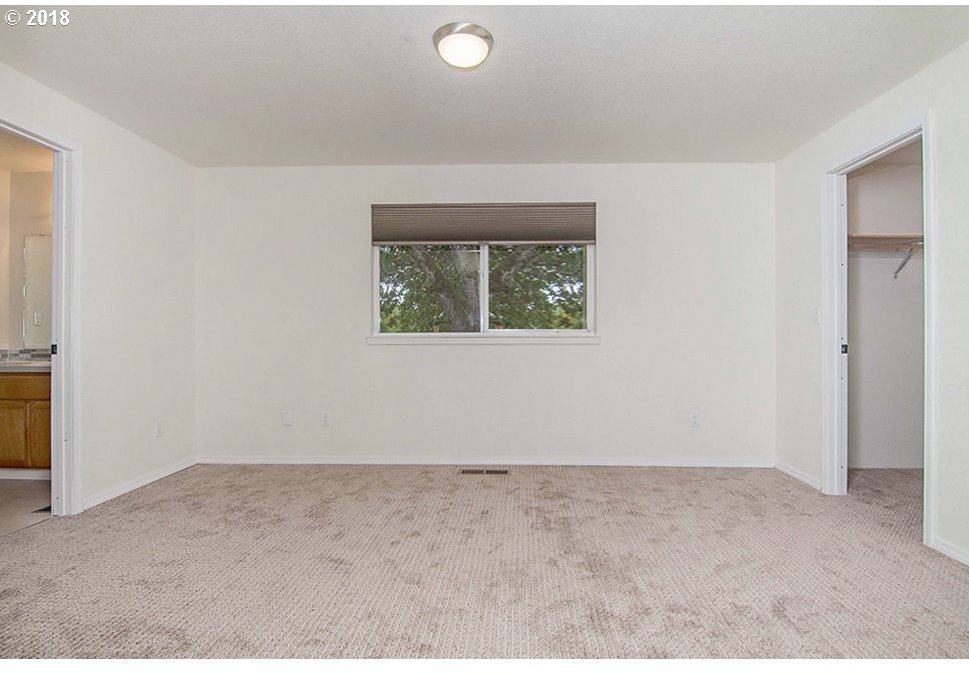 1146 Northeast Rifle Range Street Roseburg, OR 97470 - Photo 15 of 27 Gallery Image 15
