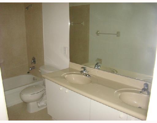 1711 Southwest 154th Path Miami, FL 33185 - Photo 13 of 16