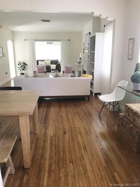 2271 Southwest 22nd Terrace Miami, FL 33145 - Photo 5 of 15