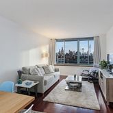 $4,250 | 22 West 15th Street, Unit 16J | Flatiron