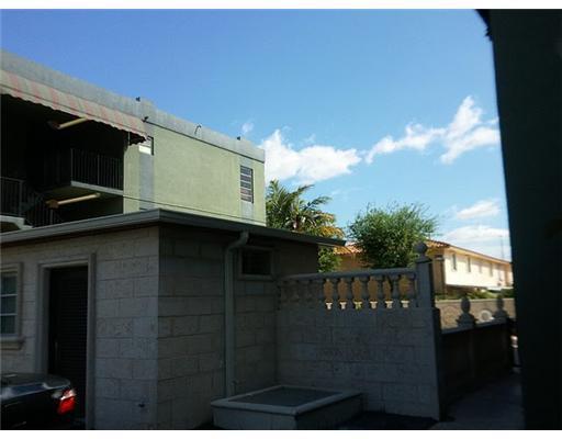 575 West 69th Street, Unit 301 Hialeah, FL 33014 - Photo 3 of 13