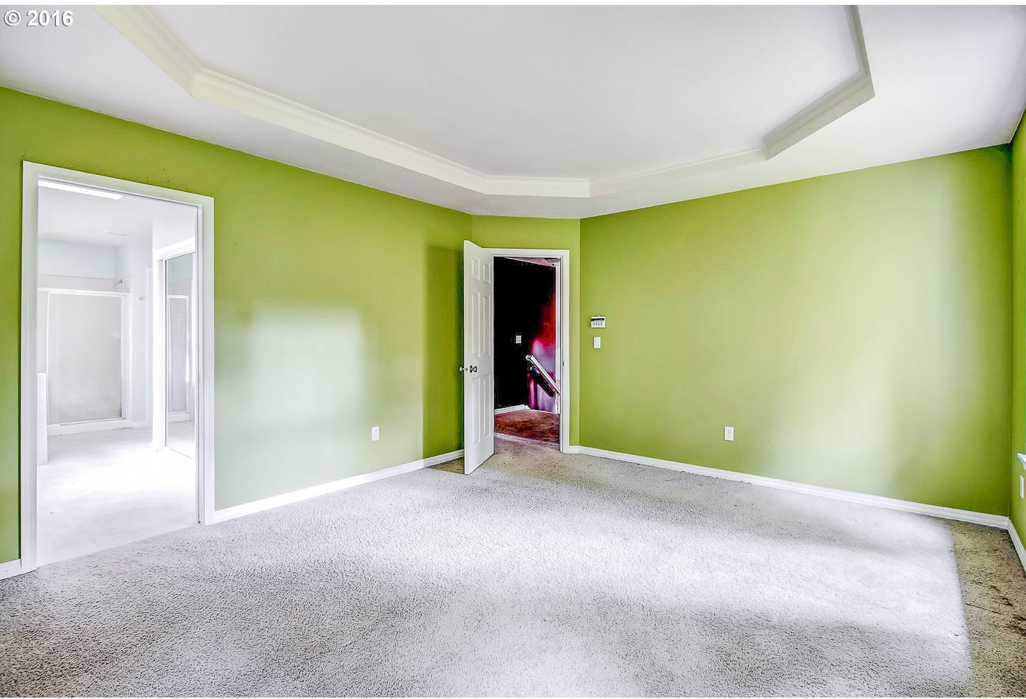 10105 Southwest Shearwater Loop Beaverton, OR 97007 - Photo 6 of 27 Gallery Image 6