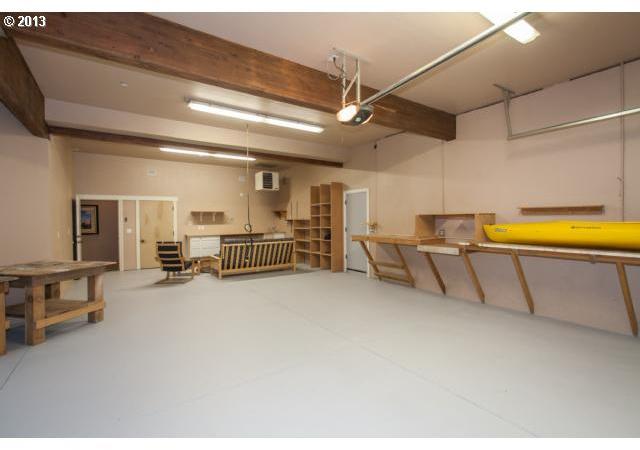 20950 Northwest Phillips Road Hillsboro, OR 97124 - Photo 15 of 16 Gallery Image 15