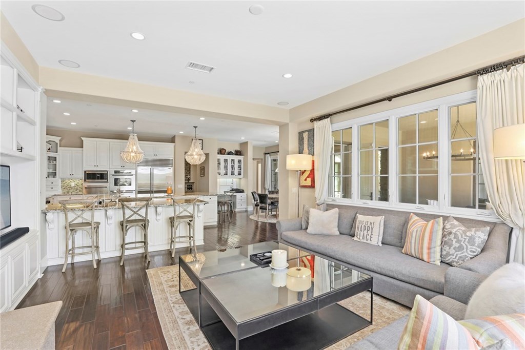 39 Pacific Mist Newport Coast, CA 92657 - Photo 13 of 30