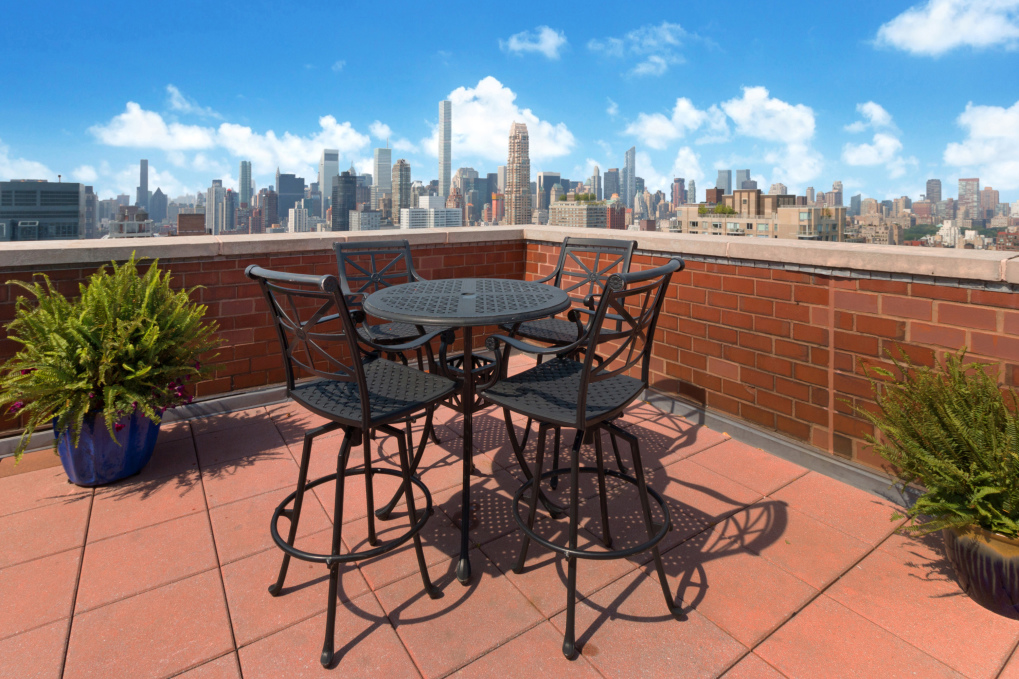 330 East 75th Street, Unit 11K Manhattan, NY 10021 - Photo 4 of 7
