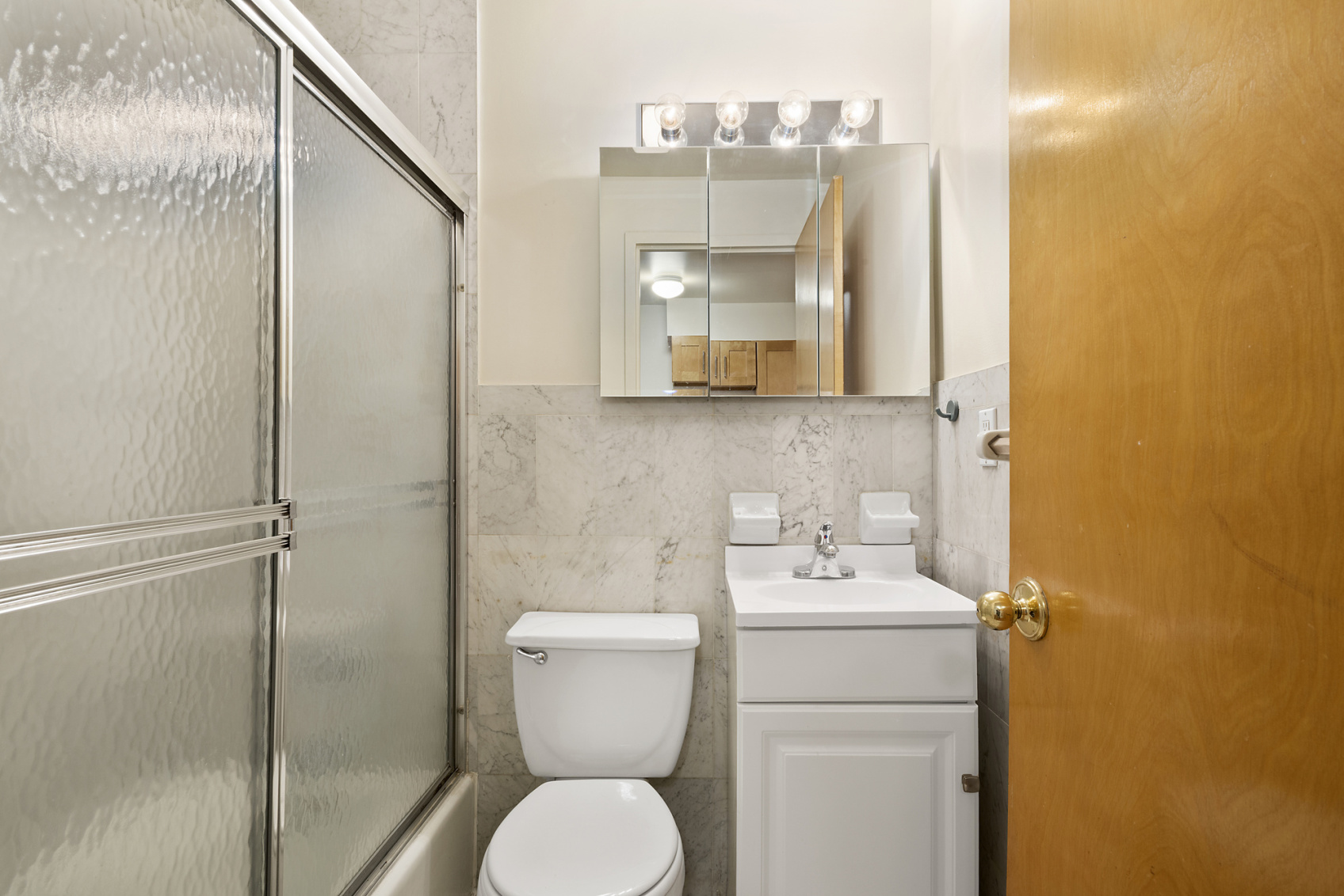 325 West 51st Street, Unit 4B Manhattan, NY 10019 - Photo 6 of 8 Gallery Image 6