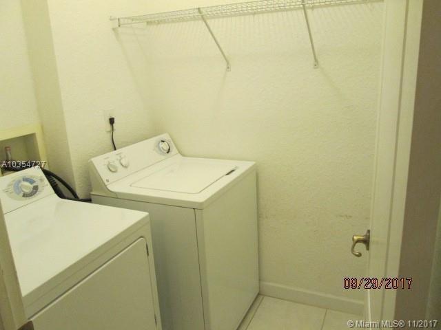 15244 Southwest 9th Way, Unit 15244 Miami, FL 33194 - Photo 10 of 14