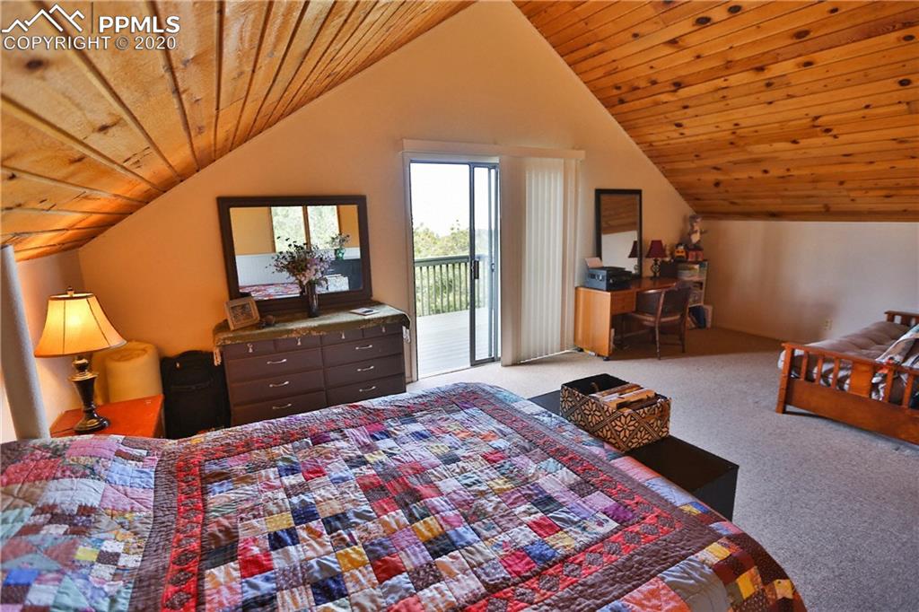 6310 Waterfall Loop Manitou Springs, CO 80829 - Photo 15 of 30