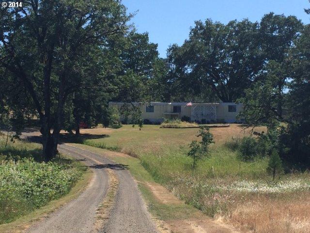 1000 Green Valley Road Oakland, OR 97462 - Photo 15 of 16 Gallery Image 15