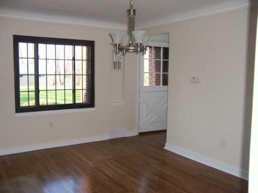 1731 Locust Road Franklin Park, PA 15143 - Photo 2 of 8 Gallery Image 2