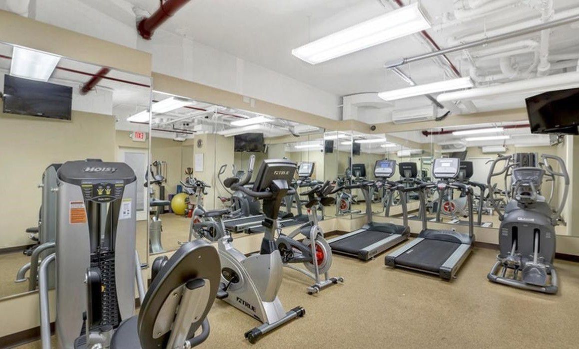 309 East 49th Street, Unit 7E Manhattan, NY 10017 - Photo 5 of 8