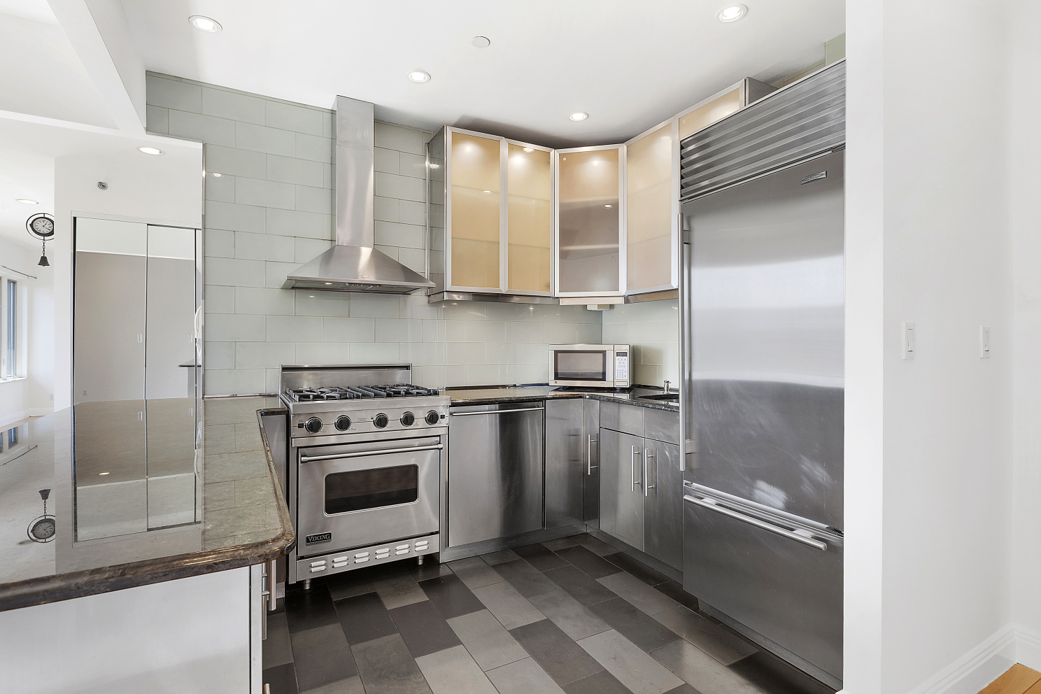 189 Bridge Street, Unit 11D Brooklyn, NY 11201 - Photo 2 of 8