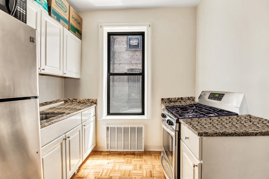 787 East 10th Street, Unit 1F Brooklyn, NY 11230 - Photo 4 of 8