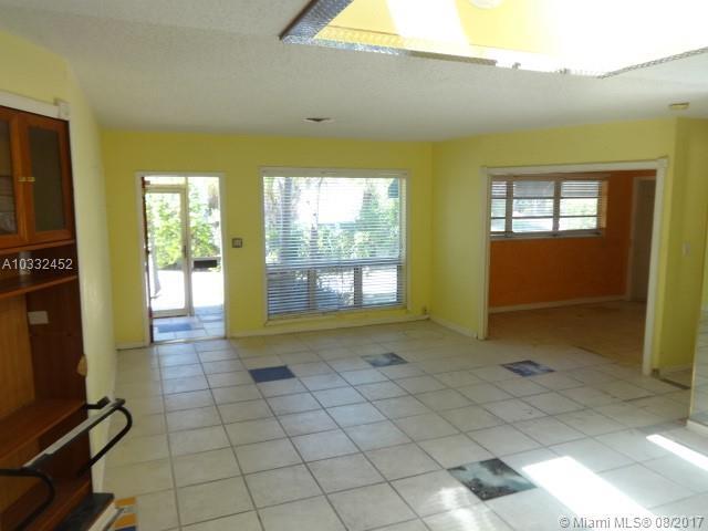 700 Northeast 69th Street Boca Raton, FL 33487 - Photo 4 of 20 Gallery Image 4