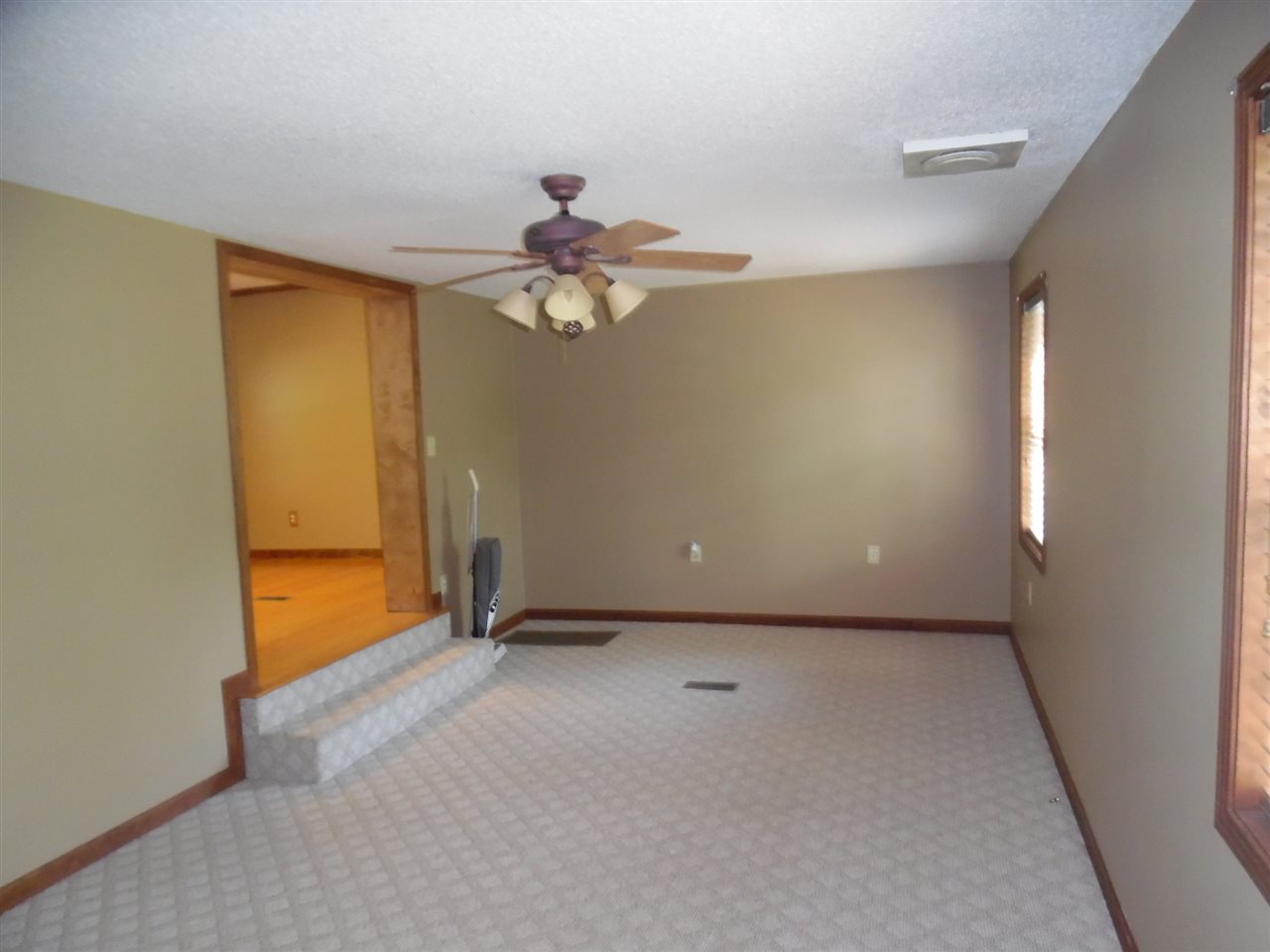 642 Old Lawton Road Adamsville, TN 38310 - Photo 5 of 22 Gallery Image 5