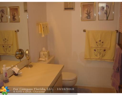 Sunrise Lakes Condominiums Sunrise, FL 33322 - Photo 13 of 15