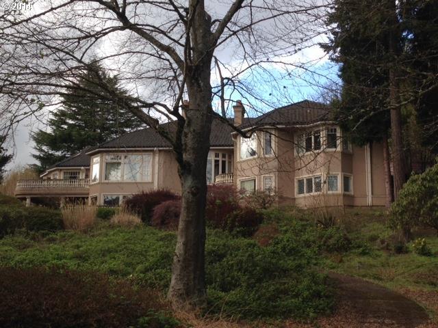 11530 Southwest Riverwood Road Portland, OR 97219 - Photo 1 of 1 Gallery Image 1