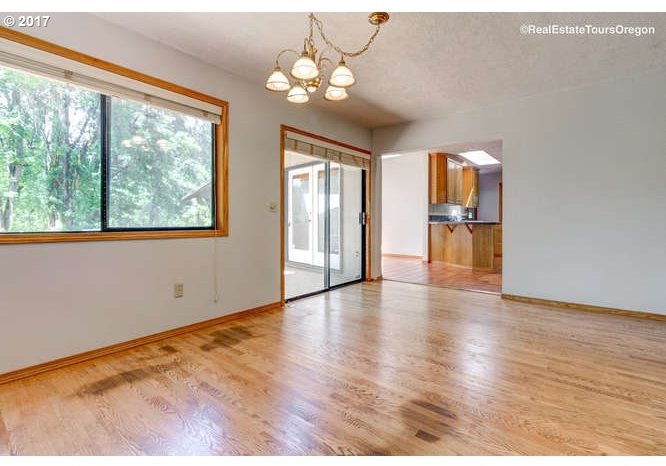 28717 Southwest Vanderschuere Road Hillsboro, OR 97123 - Photo 8 of 32