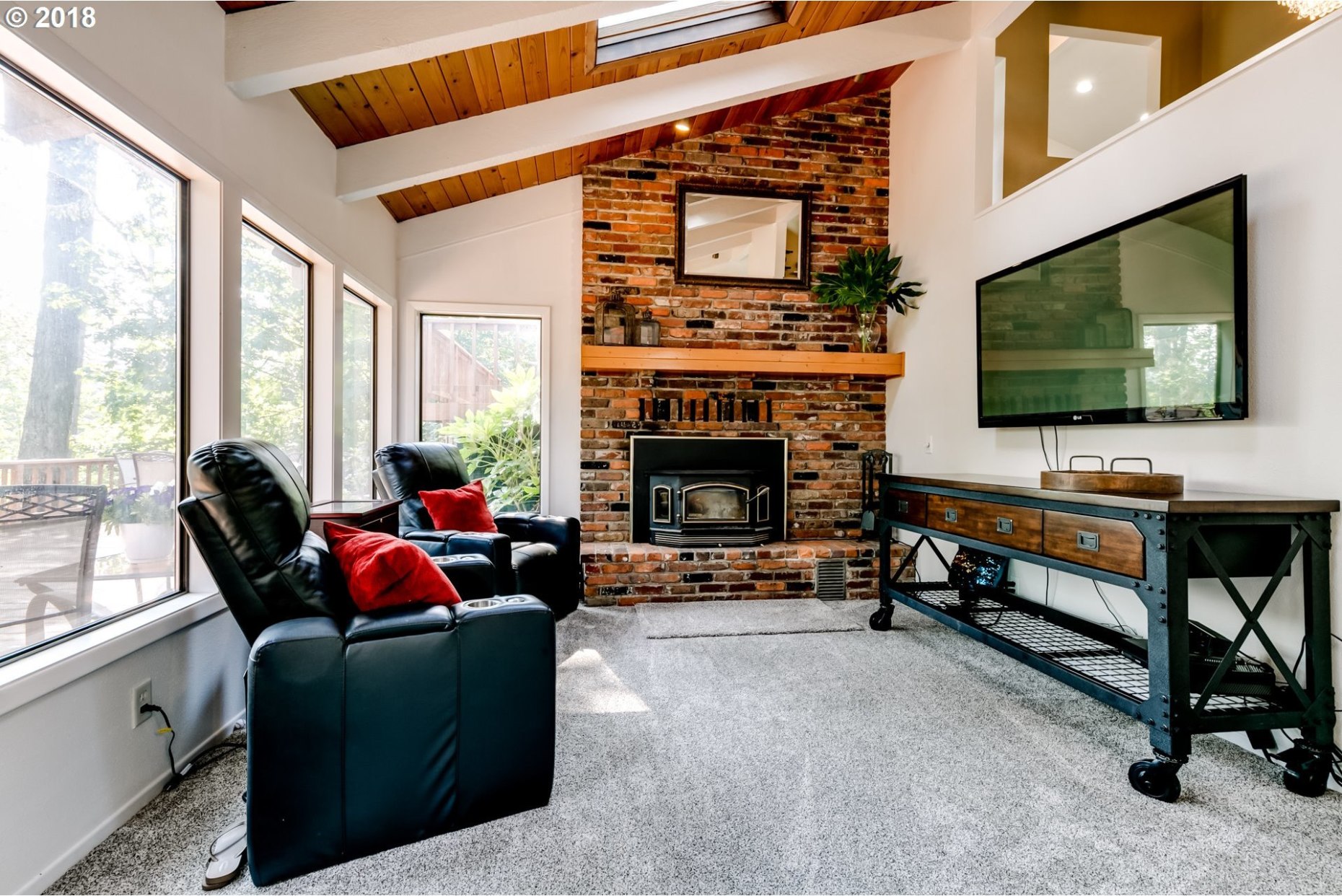 34846 Mathews Road Eugene, OR 97405 - Photo 9 of 27