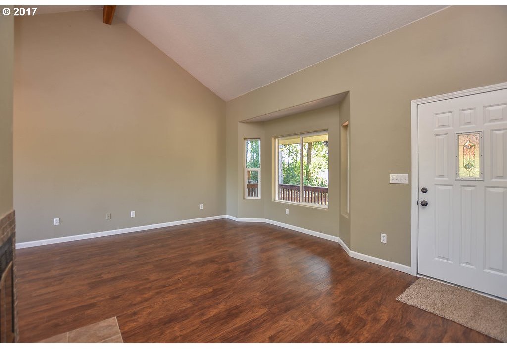 866 Schaffran Road Castle Rock, WA 98611 - Photo 8 of 20 Gallery Image 8