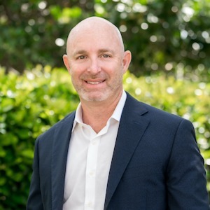 Headshot of Erik Ginsberg