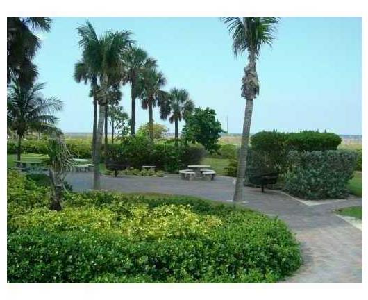 8877 Collins Avenue, Unit 405 Surfside, FL 33154 - Photo 13 of 14