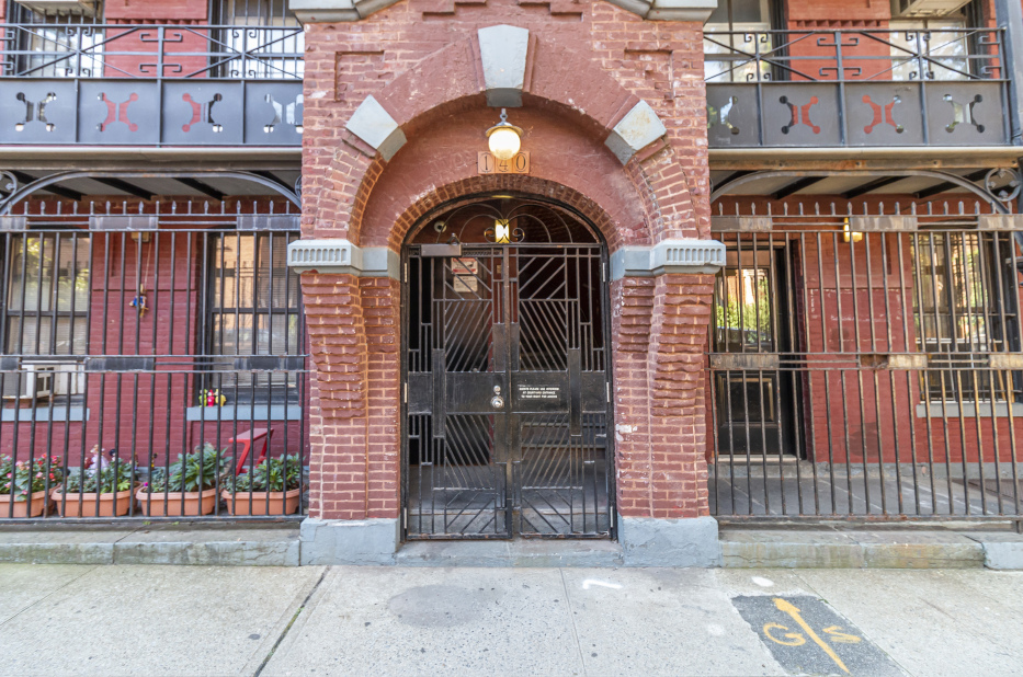 The Cobble Hill Tower 140 Warren St, Brooklyn, NY 11201 - Photo 3 of 3