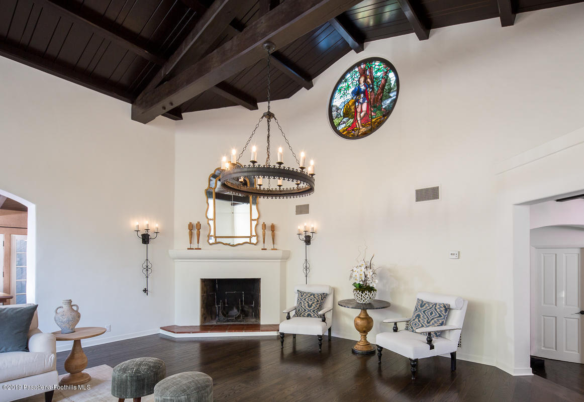 250 Hillside Road South Pasadena, CA 91030 - Photo 9 of 70