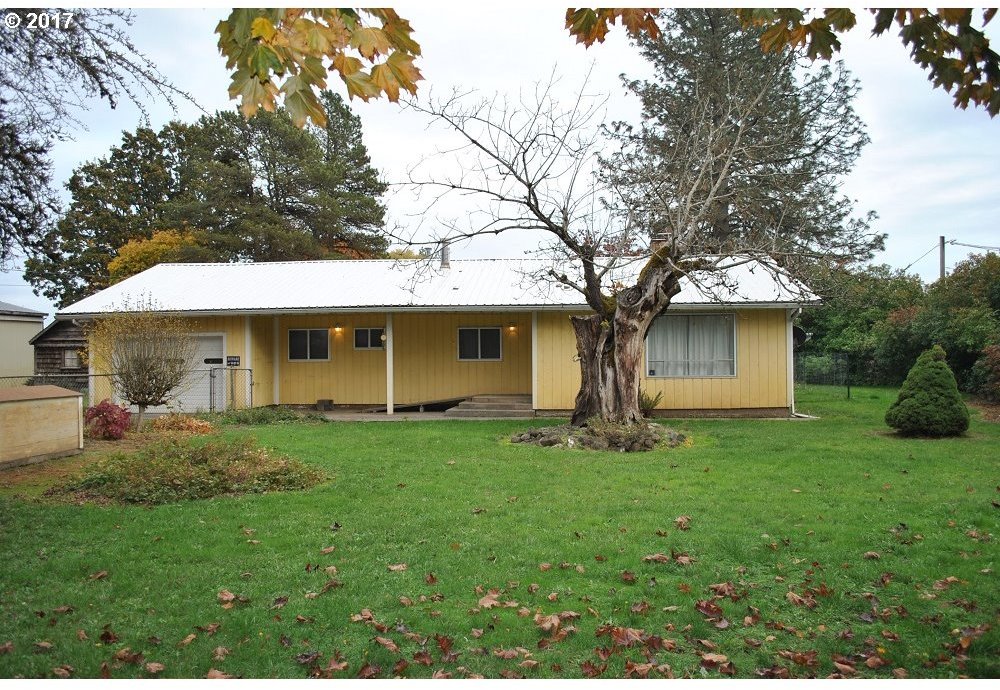 5210 Northwest Cornelius Schefflin Road Cornelius, OR 97113 - Photo 11 of 15 Gallery Image 11