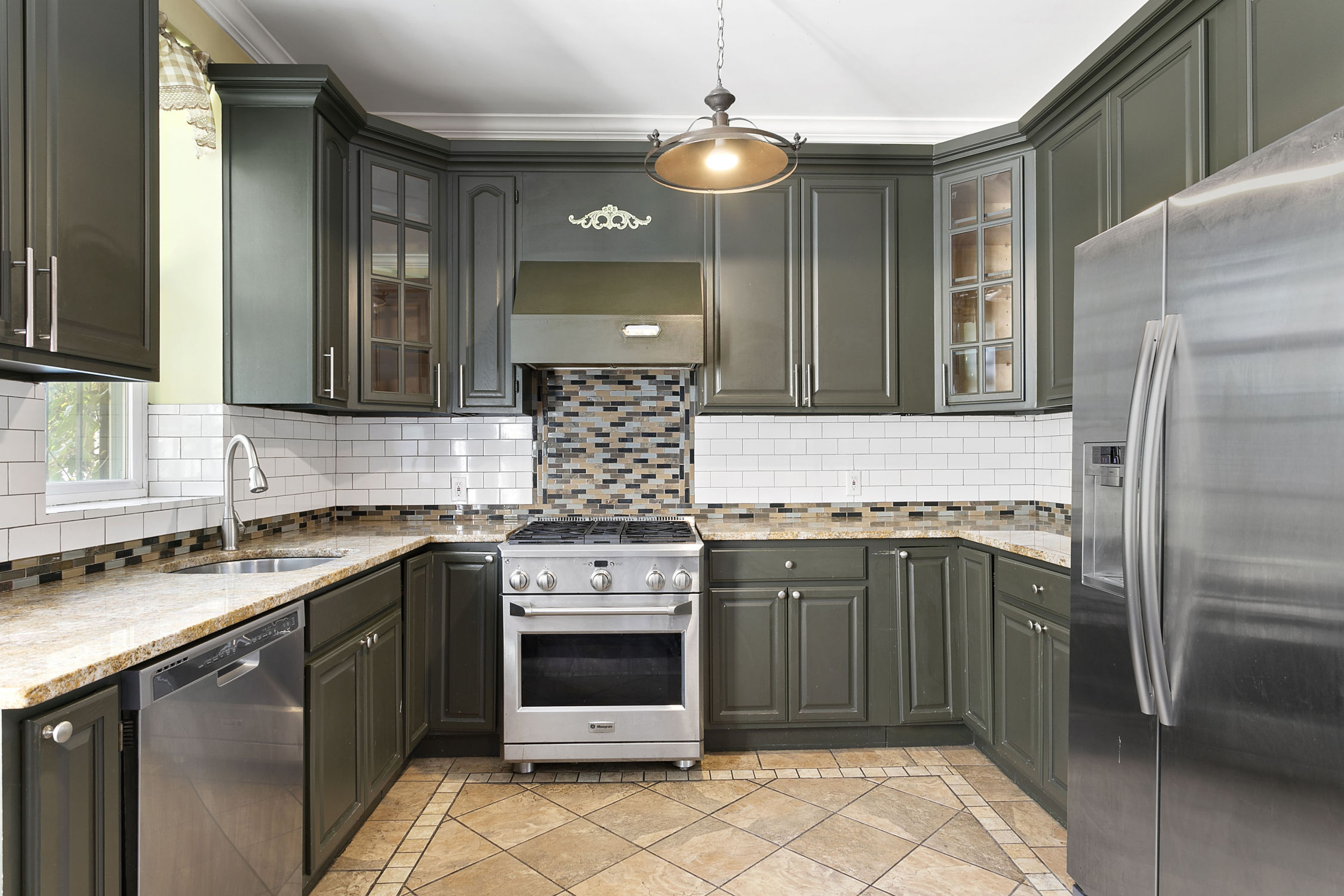 667 40th Street, Unit 1 Brooklyn, NY 11232 - Photo 2 of 6