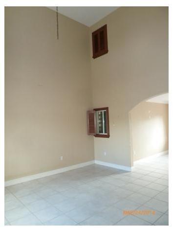 16248 Southwest 55th Terrace Miami, FL 33185 - Photo 3 of 30