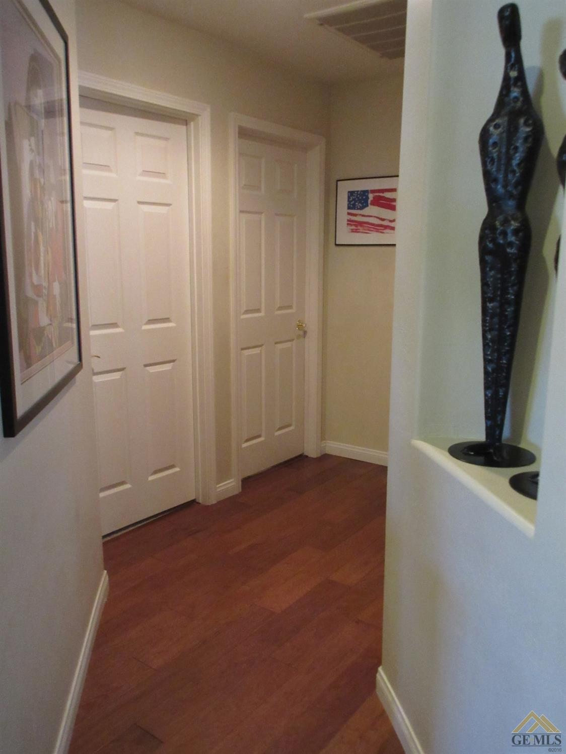 5707 Summer Country Drive Bakersfield, CA 93313 - Photo 15 of 27