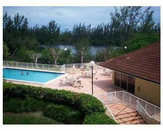 8200 Southwest 210th Street, Unit 320 Cutler Bay, FL 33189 - Photo 20 of 32